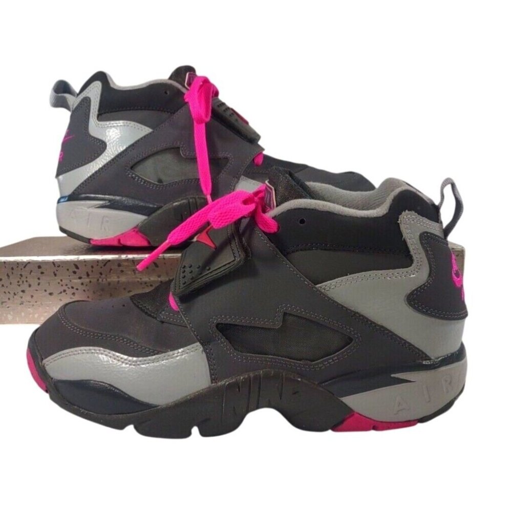 Nike Air Diamond Turf 2 Pink Grey Shoes 407911 006 Size 6.5Y / Size 5.5 …